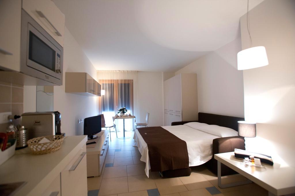 גראדו Lacroma Aparthotel חדר תמונה