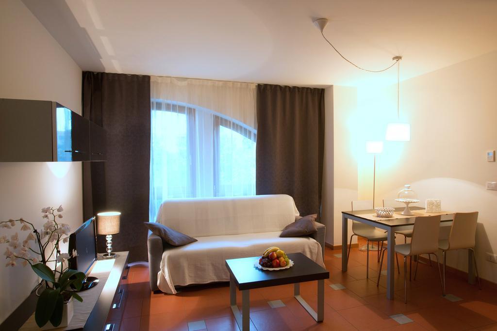 גראדו Lacroma Aparthotel חדר תמונה